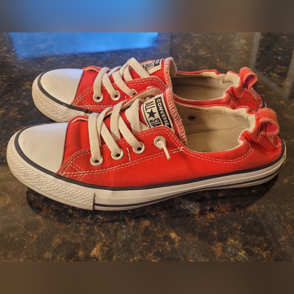 Shoreline converse red 8.5